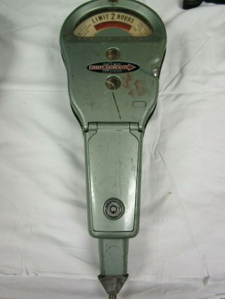 Vintage Parking Meter Head Park - O - Meter Coin Operated Penny Nickel Dime No Keys