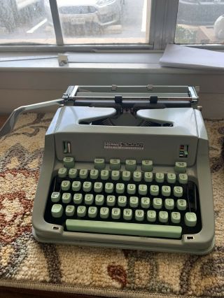 Vintage Hermes 3000 Typewriter W/case